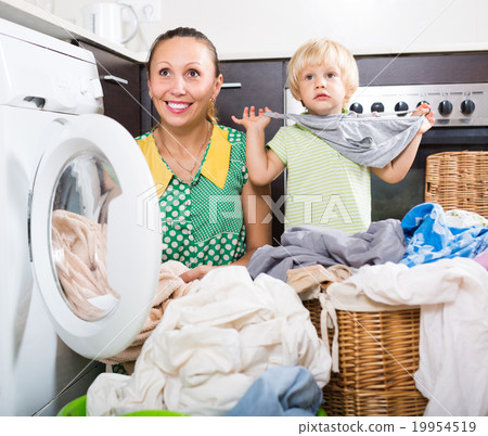 Home family laundry 19954519