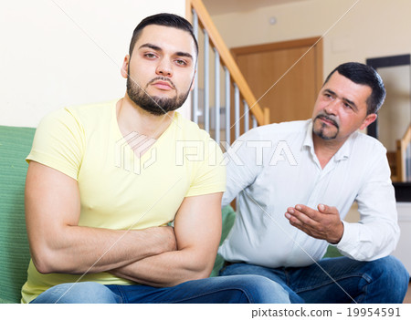 Domestic quarrel between men 19954591