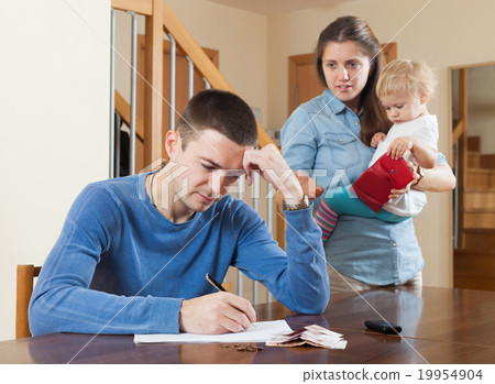Quarrel over money Quarrel over money 19954904