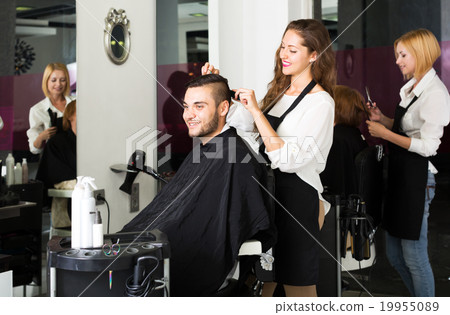 man in the barbershop man in the barbershop 19955089