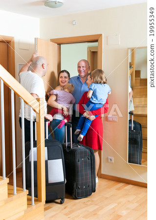 Seeing off the relatives Seeing off the relatives 19955349