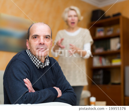 Family conflict in senior couple 19955376