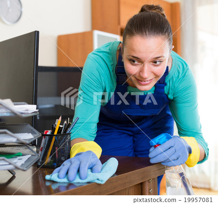 professional cleaner cleaning the office professional cleaner cleaning the office 19957081
