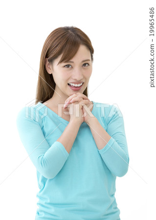 A woman posing in hands 19965486