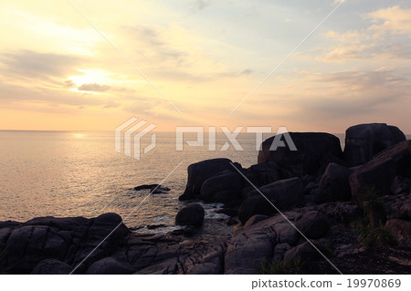 seascape at sunset 19970869