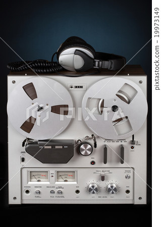 Analog Stereo Reel Tape Deck Recorder Player Analog Stereo Reel Tape Deck Recorder Player 19973149