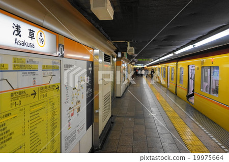 January Kanto · Ginza Line · Asakusa Station 01 Subway January Kanto · Ginza Line · Asakusa Station 01 Subway 19975664