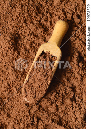 Raw organic carob powder Raw organic carob powder 19978709