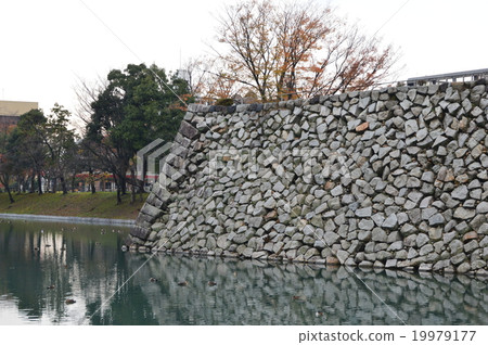 富山城的石垣和堀（富山城遺址公園/富山縣丸之內市） 19979177