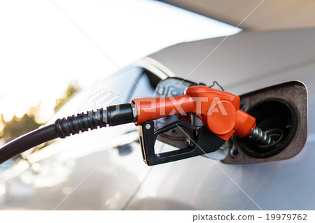 Car refuel 19979762