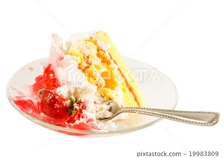 Strawberry cake Strawberry cake 19983809