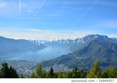 Switzerland Locarno x Lake Maggiore (Kardada Observation Deck) Switzerland Locarno x Lake Maggiore (Kardada Observation Deck) 19994057