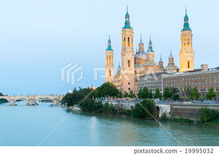 Zaragoza Basilica Spain Zaragoza Basilica Spain 19995032