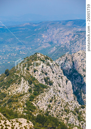 Beautiful landscape of the Gorges Du Verdon in 20005739