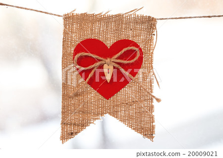 background with the heart for Valentine's day. background with the heart for Valentine's day. 20009021