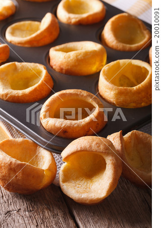 Yorkshire puddings in baking dish close up 20010091