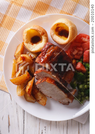 Sunday Roast on the plate close up on the table 20010140