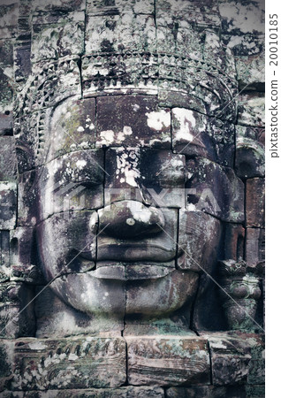 Bayon face at Bayon temple in Angkor Wat 20010185