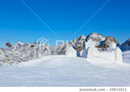 Snow fort in mountains resort - Innsbruck Austria Snow fort in mountains resort - Innsbruck Austria 20013011
