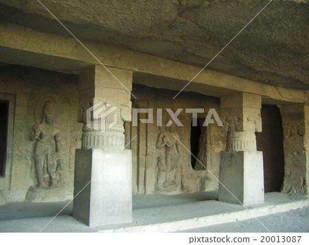 Ellora Caves 20013087