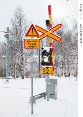Railroad crossing in cold winter season Railroad crossing in cold winter season 20021094