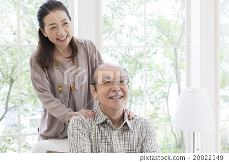 Japanese senior couple Japanese senior couple 20022149