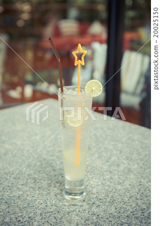 Lemon juice Lemon juice 20025150