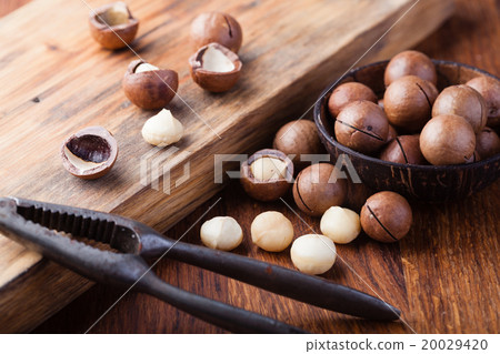 Macadamia nuts Macadamia nuts 20029420