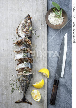 Grilled bonito 20029518