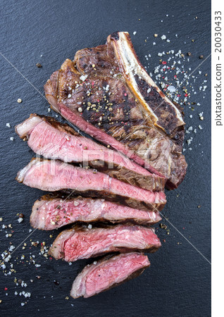 Dry Aged Barbecue Cote de Boeuf 20030433