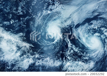 strom on earth , original image from NASA.go 20032292