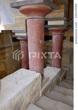 Knossos palace in Crete 20034494