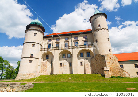 View of Nowy Wisnicz castle, Poland View of Nowy Wisnicz castle, Poland 20036013