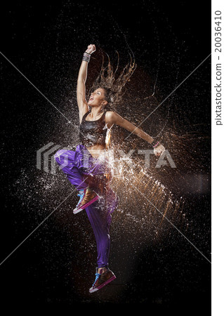 Water splash motion Water splash motion 20036410