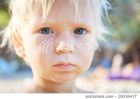 Beautiful little baby 20036437