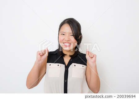 Teenager female 20039694