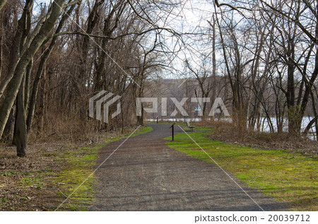 Connecticut River bank 20039712