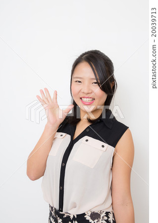 Teenager female 20039713