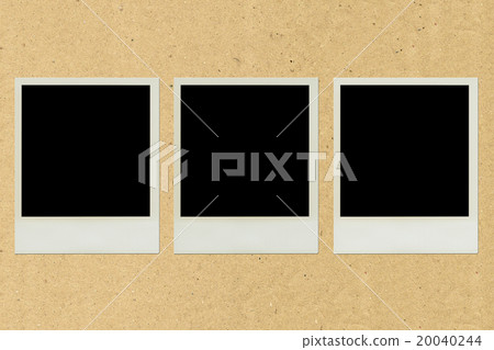 Picture frame Picture frame 20040244