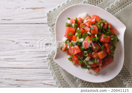 Salted salmon salad with vegetables 20041125