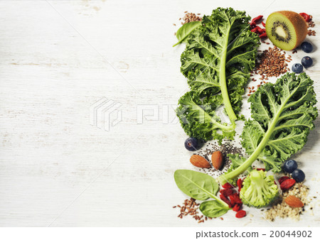Ingredients  20044902