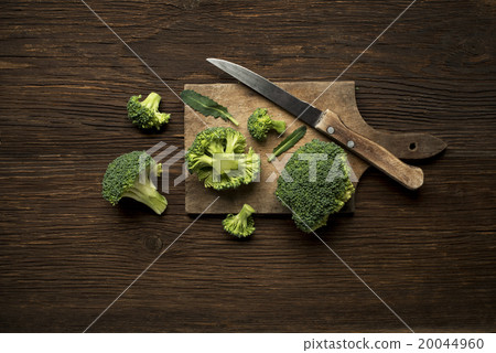 Broccoli 20044960