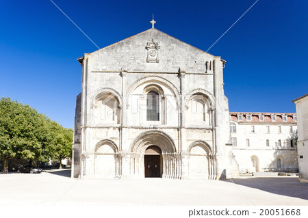 Aux Dame Abbey, Saintes, Poitou-Charentes, France Aux Dame Abbey, Saintes, Poitou-Charentes, France 20051668
