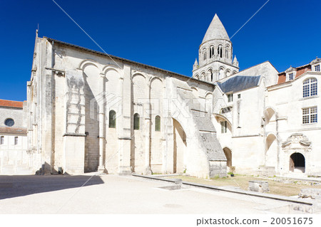 Aux Dame Abbey, Saintes, Poitou-Charentes, France Aux Dame Abbey, Saintes, Poitou-Charentes, France 20051675