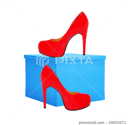 Red woman shoe and blue gift box isolated on white Red woman shoe and blue gift box isolated on white 20052071