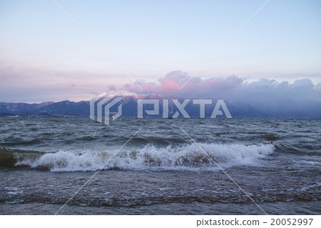 Hirayama mountain range early in the morning of January 24, 2016 Hirayama mountain range early in the morning of January 24, 2016 20052997
