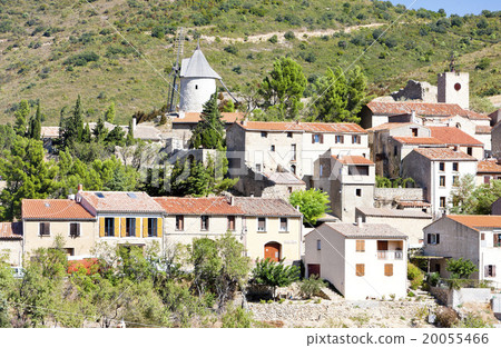 Cucugnan, Languedoc-Roussillon, France Cucugnan, Languedoc-Roussillon, France 20055466