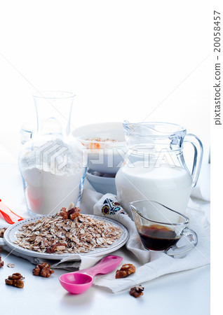Oatmeal porridge with  glass of milk  20058457