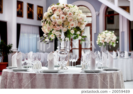 Table set for an event party or wedding reception 20059489