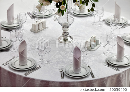 Table set for an event party or wedding reception 20059490